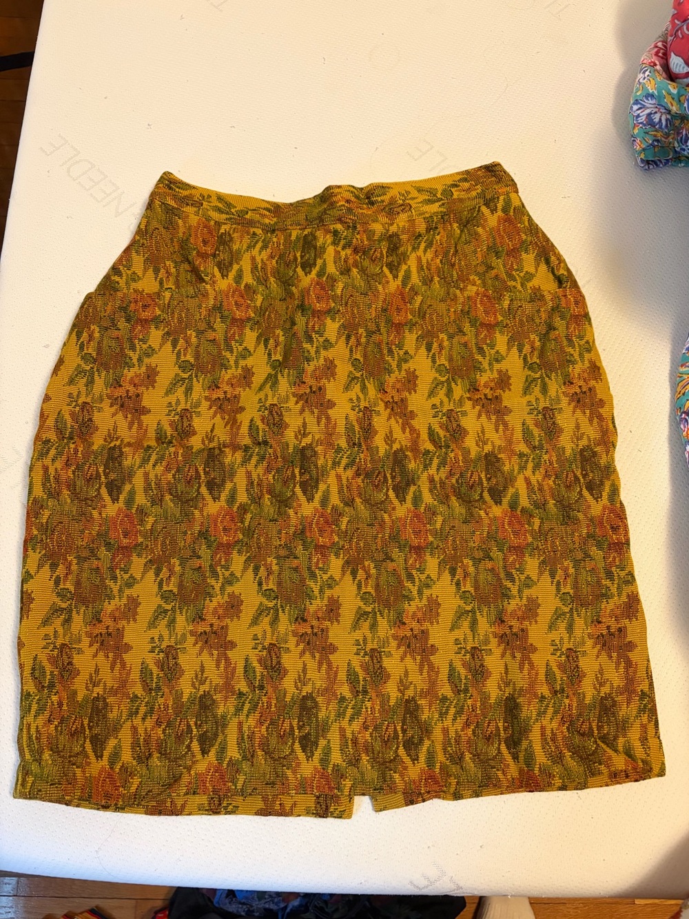 Urban Outfitters Yellow Floral Tapestry Skirt Size 11/12